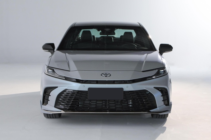 17.38-20.88万元， 取消2.5L+8AT版本，全新凯美瑞开启