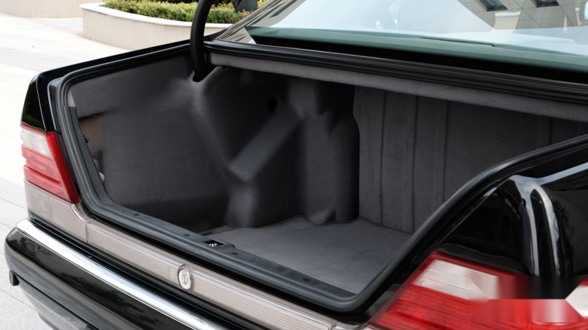 W140后再无S?是什么让这一代奔驰S级如此经典