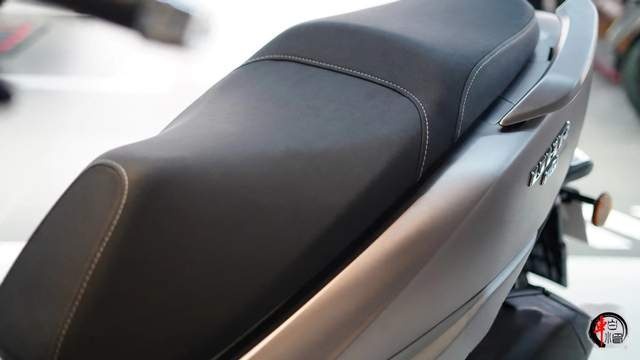 新车|新增哑光配色+300元,2023款豪爵UHR150售价17980