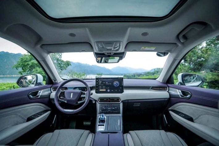魏牌高端新能源市场布局再加码，拿铁DHT-PHEV 补贴后22.9万元