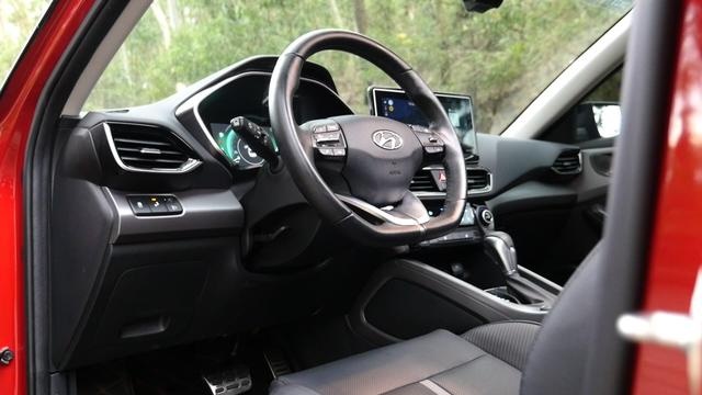 90后买个代步车，思域、菲斯塔、领克03怎么选？考虑偶尔跑街