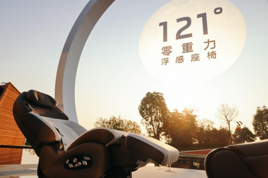 23年车市“新黑马”，智己LS7为什么能逆势而上
