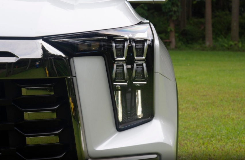 这不就是插混版GS8吗？传祺ES9 PHEV，要想爆火确实难