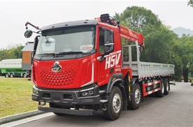 乘龙H5V 8x4随车吊：豪华高端赋能高效作业，创富神器来袭