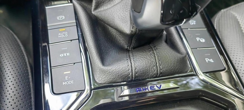 以不变应万变 试驾上汽大众帕萨特PHEV & 途观L PHEV