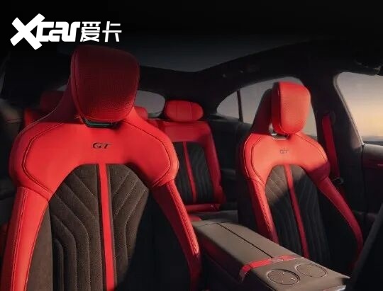 纽北最速量产SUV!小米YU7GT硬核细节全盘点|动态体验 纽北最速量产SUV!小米YU7 GT 硬核细节全盘点 | 动态体验