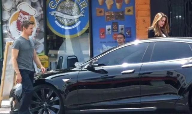 谷爱凌梁朝伟代言不花钱？特斯拉：没广告，全口碑！