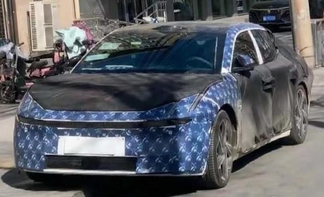 造型不输保时捷Panamera，领克全新中大型纯电车将于4月发布