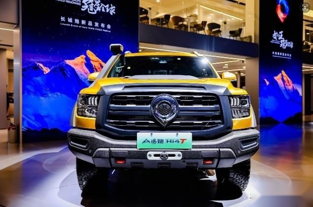 长城炮2.4T乘商并发开启预售，山海炮Hi4-T亮相北京车展