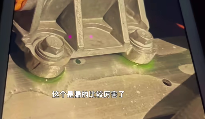 315|油车漏油、电车漏液,宝马纯电难翻身