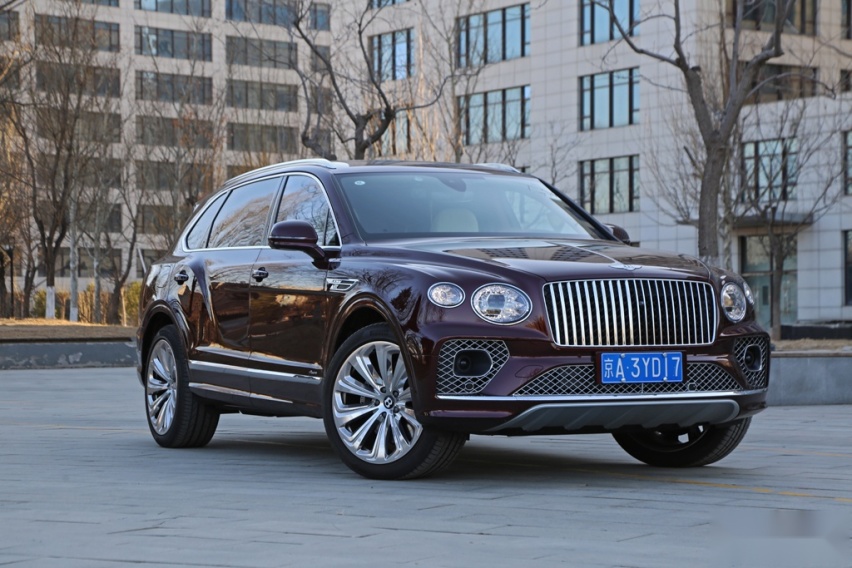 500万以内最奢华的SUV？试驾宾利添越EWB长轴距版