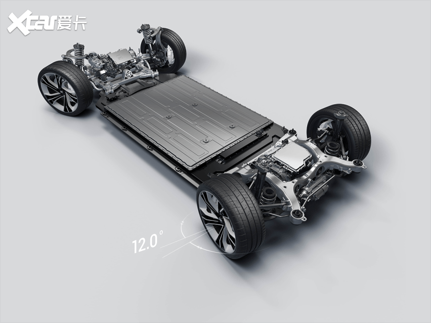 售价超40万，智己L7即将交付，上汽对标BBA之作？