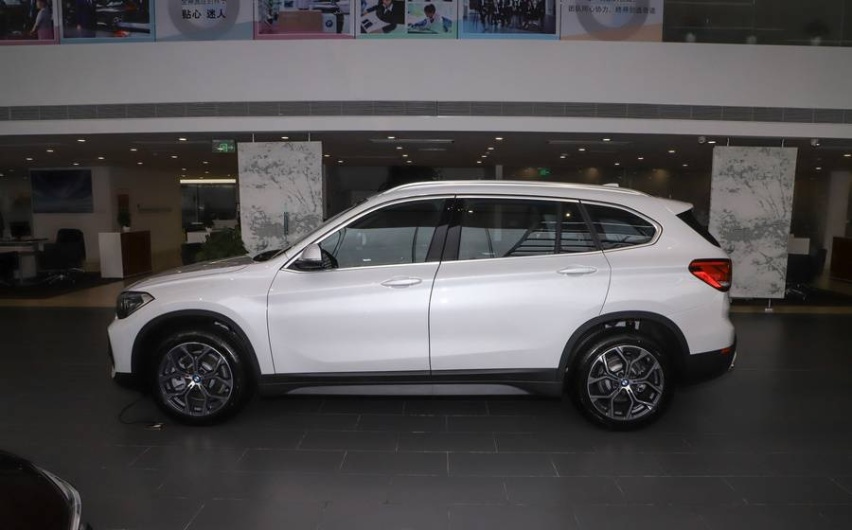 30万最合适的三款紧凑型豪华SUV，颜值高、空间大，你知道吗