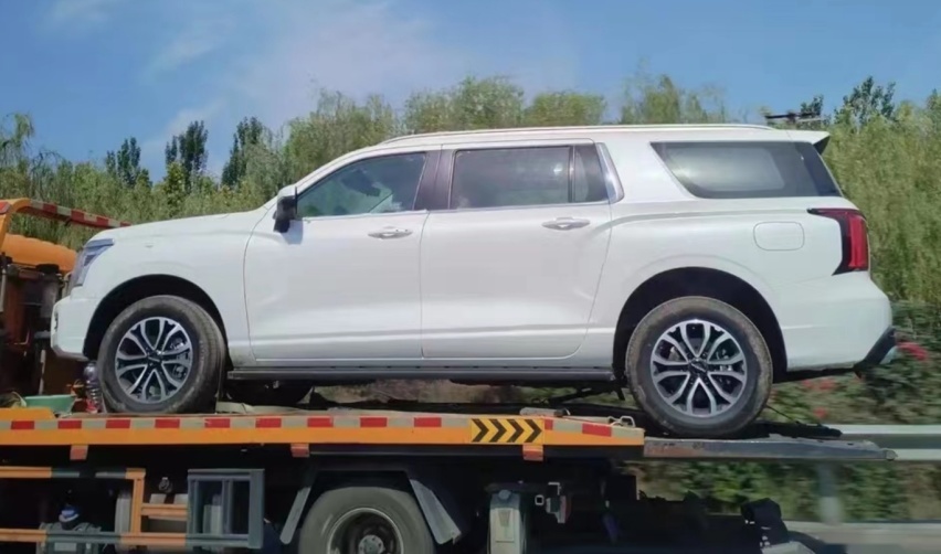 长城版红杉？新一代哈弗H5现身街头，大过坦克500，或15万起