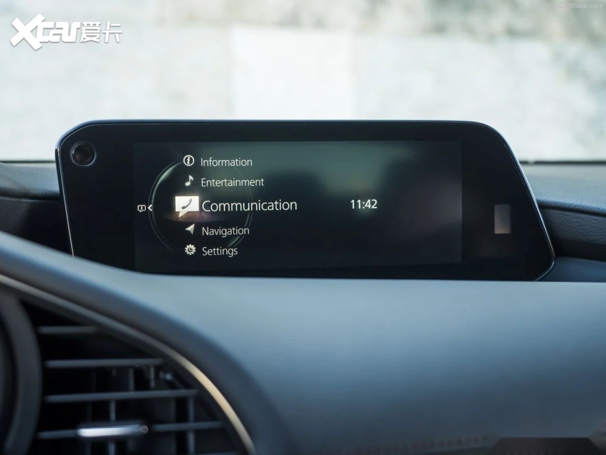 全球20种车机系统中iDrive第一！奔驰第二，第三是？