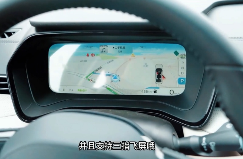 试驾中国最强的两款混动轿车，10多万预算，到底谁更适合你？