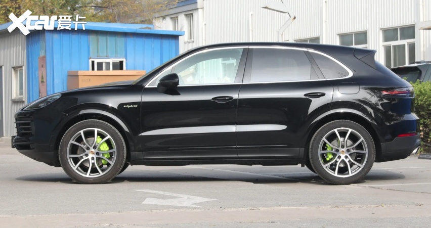 新款保时捷suv便宜了142万!扭矩高达750n·m,省钱还不贵