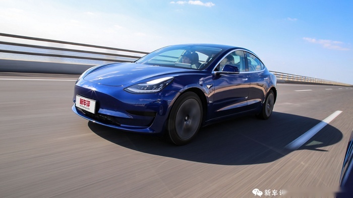 国产特斯拉Model 3首试：当硅谷基因遇上中国速度