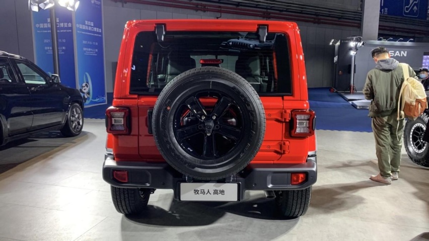 都在降价Jeep敢涨价，牧马人每月养车要两千七，还算贵吗？