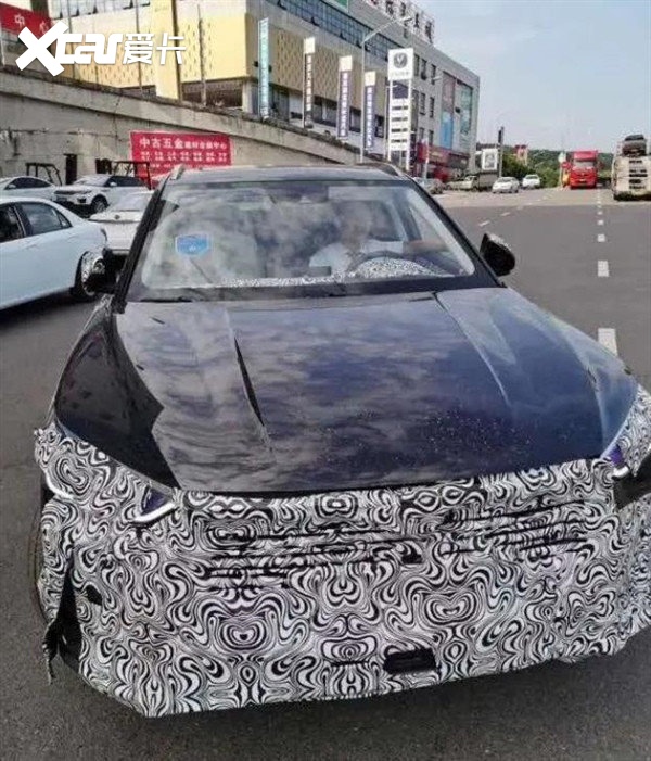 比亚迪宋PLUS实车现身，内饰与比亚迪汉类似，搭1.5T！