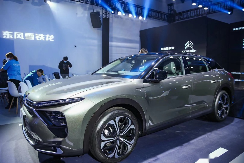 浅析“凡尔赛”命名哲学，东风雪铁龙C5X如何定义新品类？