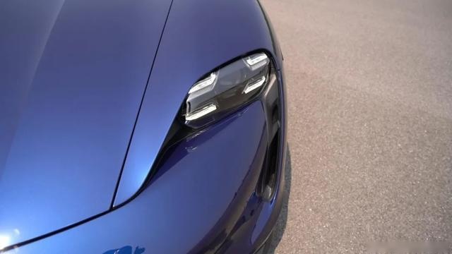 【试驾】保时捷Taycan Turbo S:电动化?还是超进