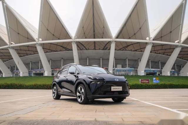 试驾AION V Plus充电5分钟就能续航207km？堪称空间魔术师
