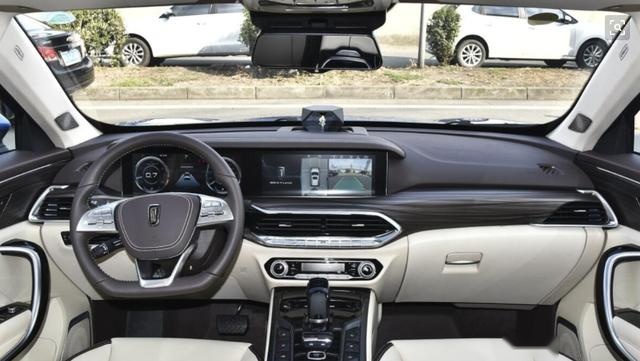 奔腾T77 PRO与长安CS75 PLUS,究竟谁是国潮实力派SUV?