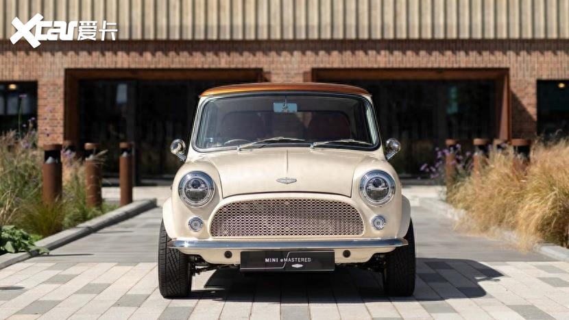 复古mini纯电动车发布,售价超百万!-爱卡汽车爱咖号