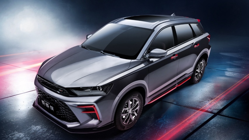 价格不便宜/外观有亮点的SUV，SWM斯威钢铁侠值吗？