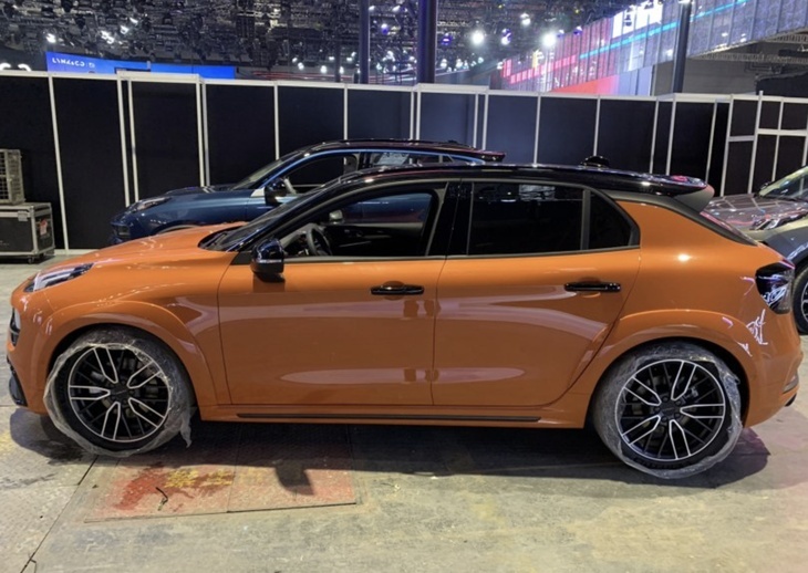 2021上海车展：领克02 Hatchback提前亮相
