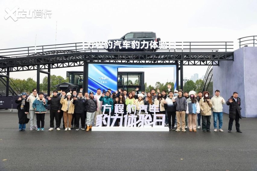 方程豹豹5场地试驾，超级混动硬派SUV到底硬在哪儿？