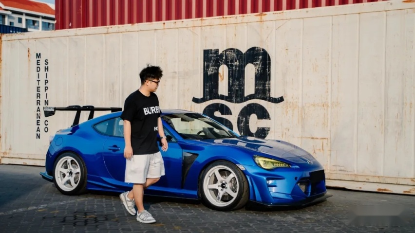 改装清单远超18cm的斯巴鲁BRZ，试遍OHLINS、ARAGOSTA