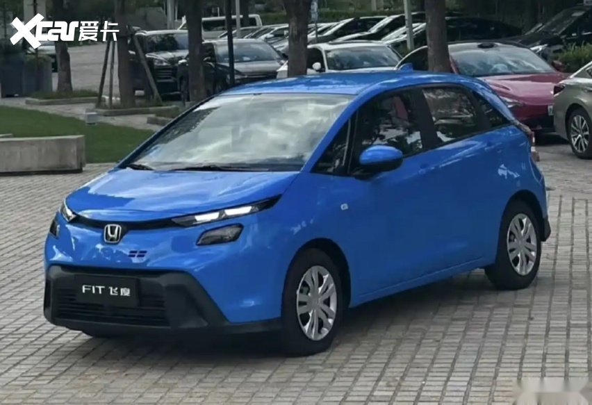 全新本田飞度实车，一言难尽的造型，能活下来吗？