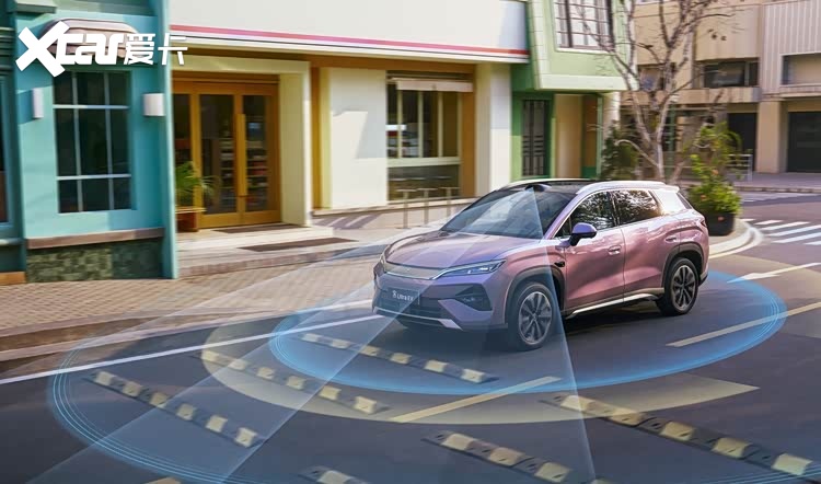 比亚迪宋Ultra EV上市,15.19万起开启B级SUV闪充时代