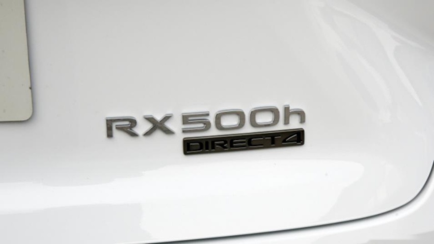 全新雷克萨斯RX：2.4T混动还是不如宝马，要卖70万往上？