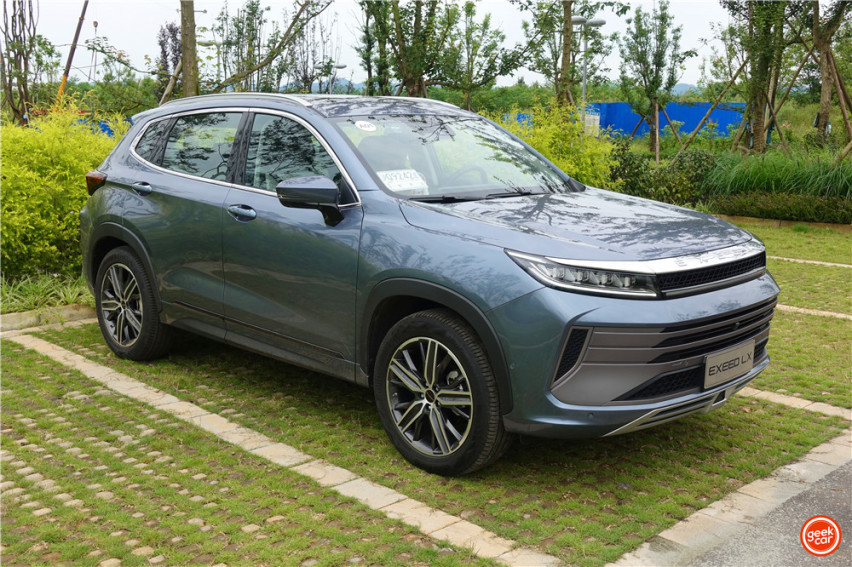试驾星途 LX：工程师与艺术家造出的「智感美学」