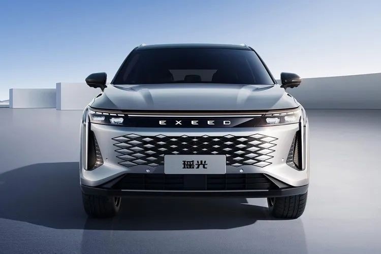 搭载飞鱼超感底盘，星途瑶光打造40万级最强舒享驾控SUV