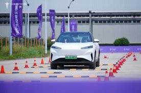 示界O6智控体验营成都站：领略“中国电动 法式驾控”魅力