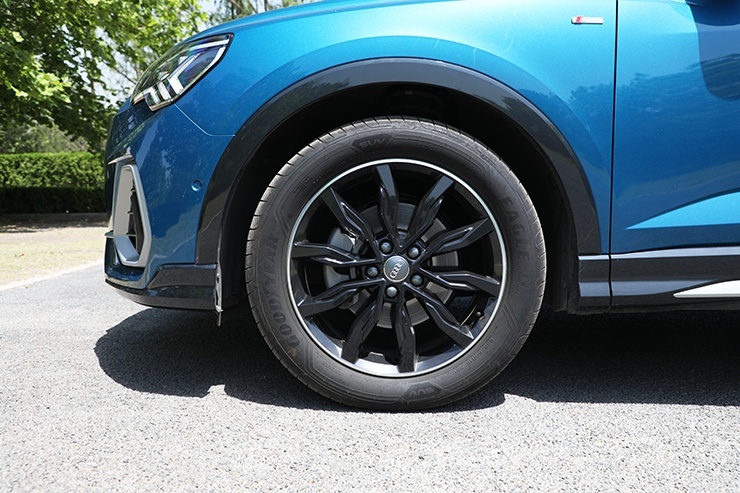 溜背只是开胃菜 试驾奥迪Q3 Sportback