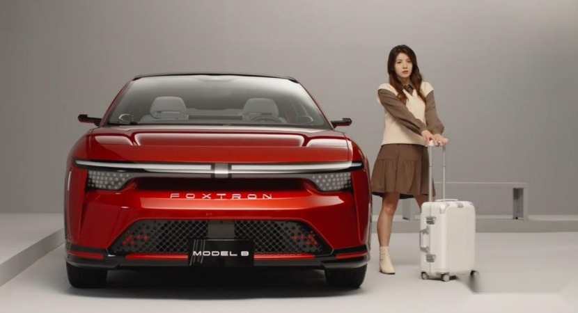 丰田RAV4越野套装官图发布；特斯拉将移除超声波雷达