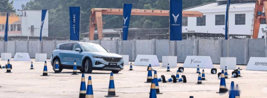 理想ONE最针锋相对的新车，配空气悬架和四缸增程器