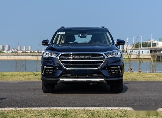 捷途X90:8万元就能买到的中型SUV,5、6、7座随便挑