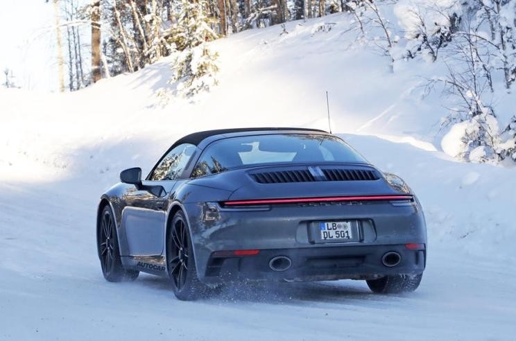 值得收藏的神车 全新保时捷911 Targa GTS或4月首