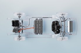 全球混动看中国，蓝鲸超擎混动城区油耗迈入 “2L ”时代