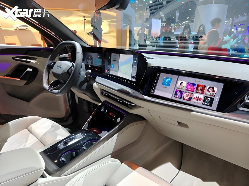 五屏联动+华为智驾，全新奥迪Q5L重新定义豪华SUV