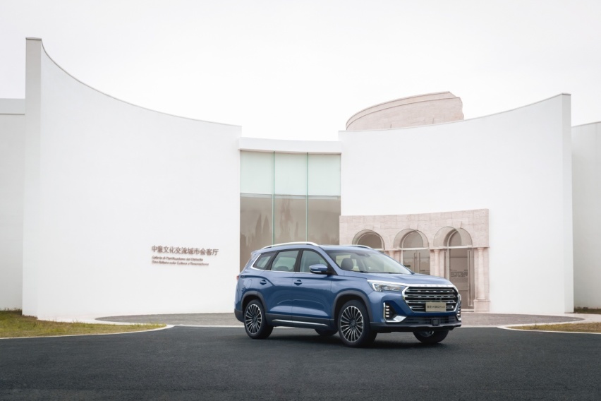 捷途汽车再推高性价比中型SUV，更大更美更舒适，我心动了！
