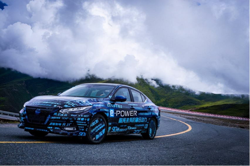 天津车展热门车型之一：轩逸e-Power ，“两田”混动迎来劲敌