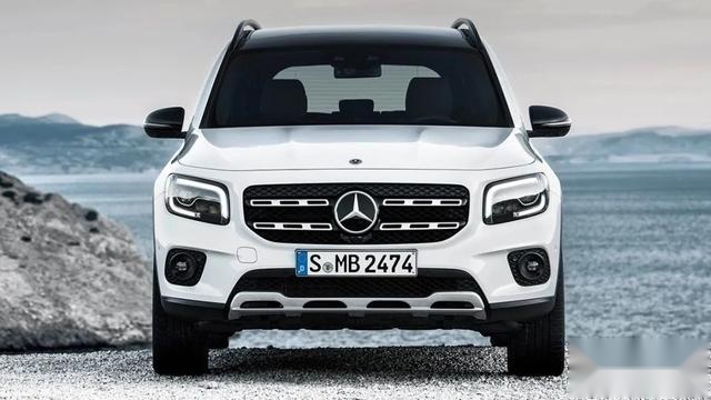 30万级豪华SUV,奔驰GLB出道即一哥?宝马X1奥迪Q5L