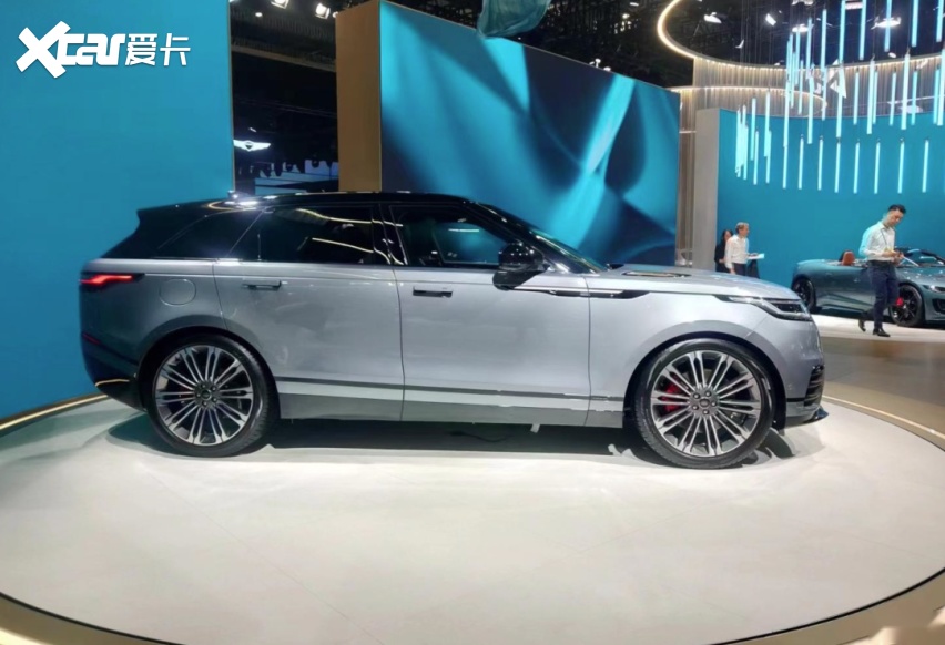 新款路虎揽胜星脉上市,号称"最美路虎",标配8at,还带四驱